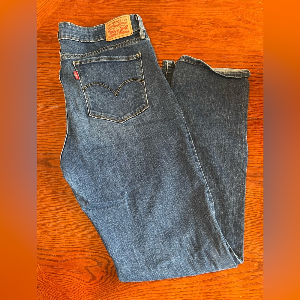 712slim Size 33 Levi’s